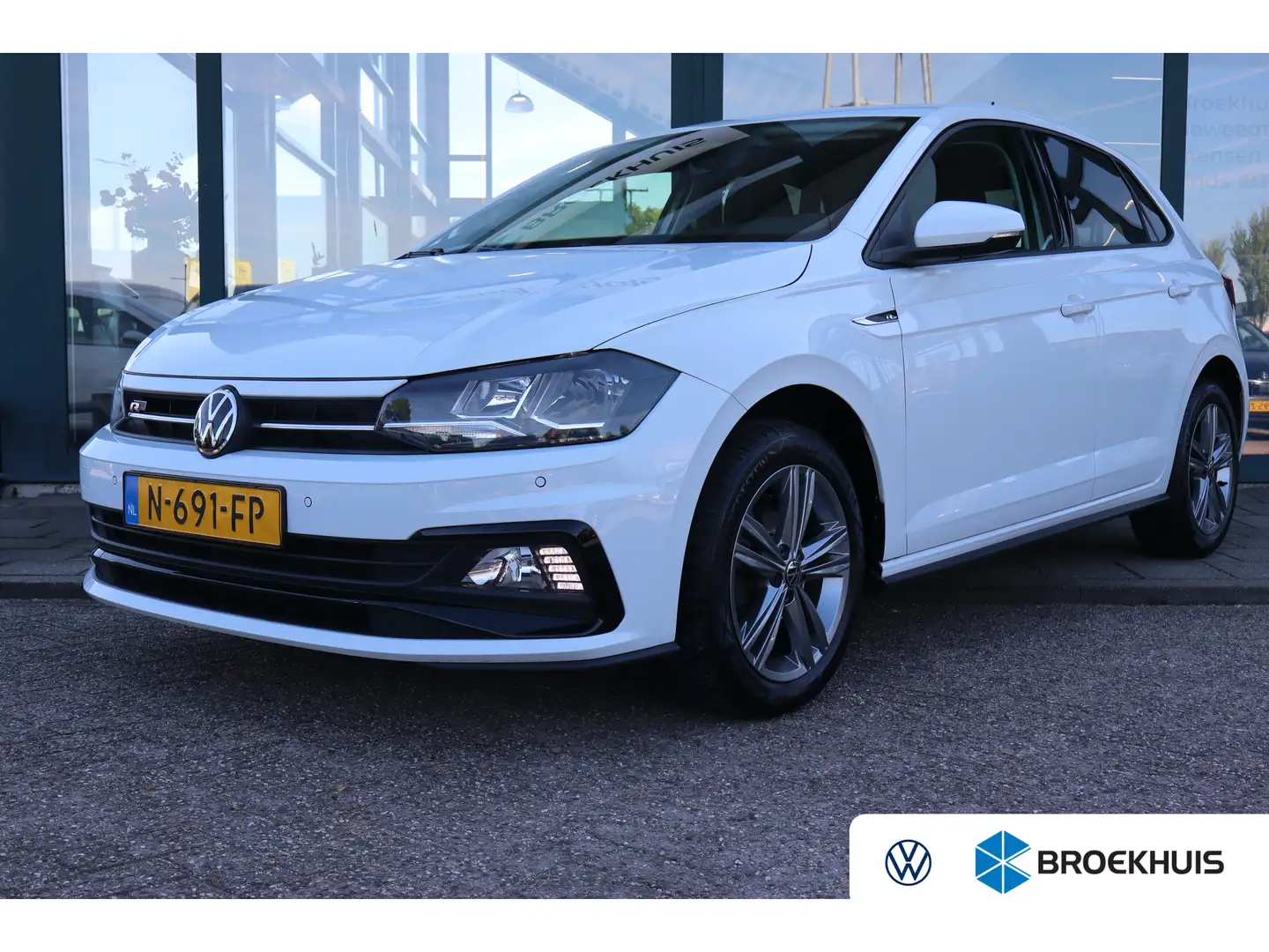 Volkswagen Polo 1.0 TSI R-Line Edition | Navigatiesysteem | Parkee Bianco - 1