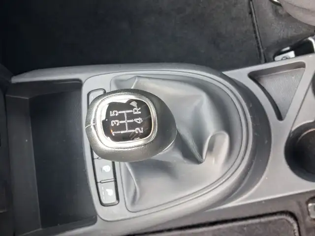 Hyundai I10 view 11