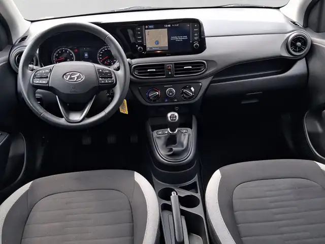Hyundai I10 view 5