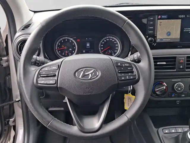 Hyundai I10 view 9