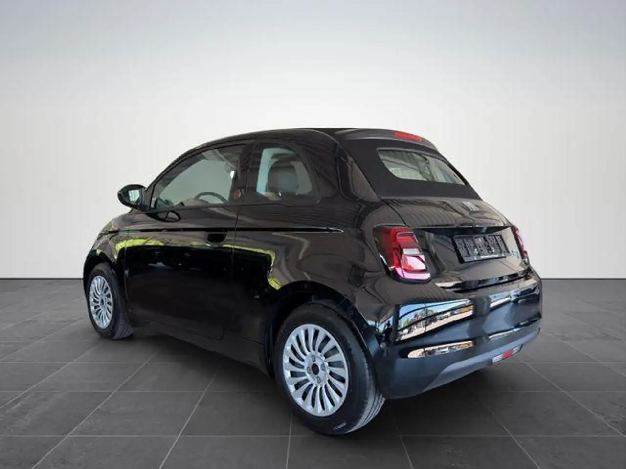 Fiat 500 2025