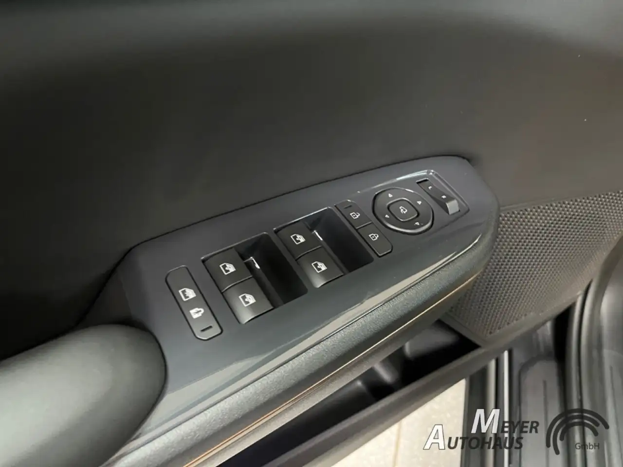 Kia EV5 Earth 81,4 kWh FWD +LED+DriveWise-Paket 5