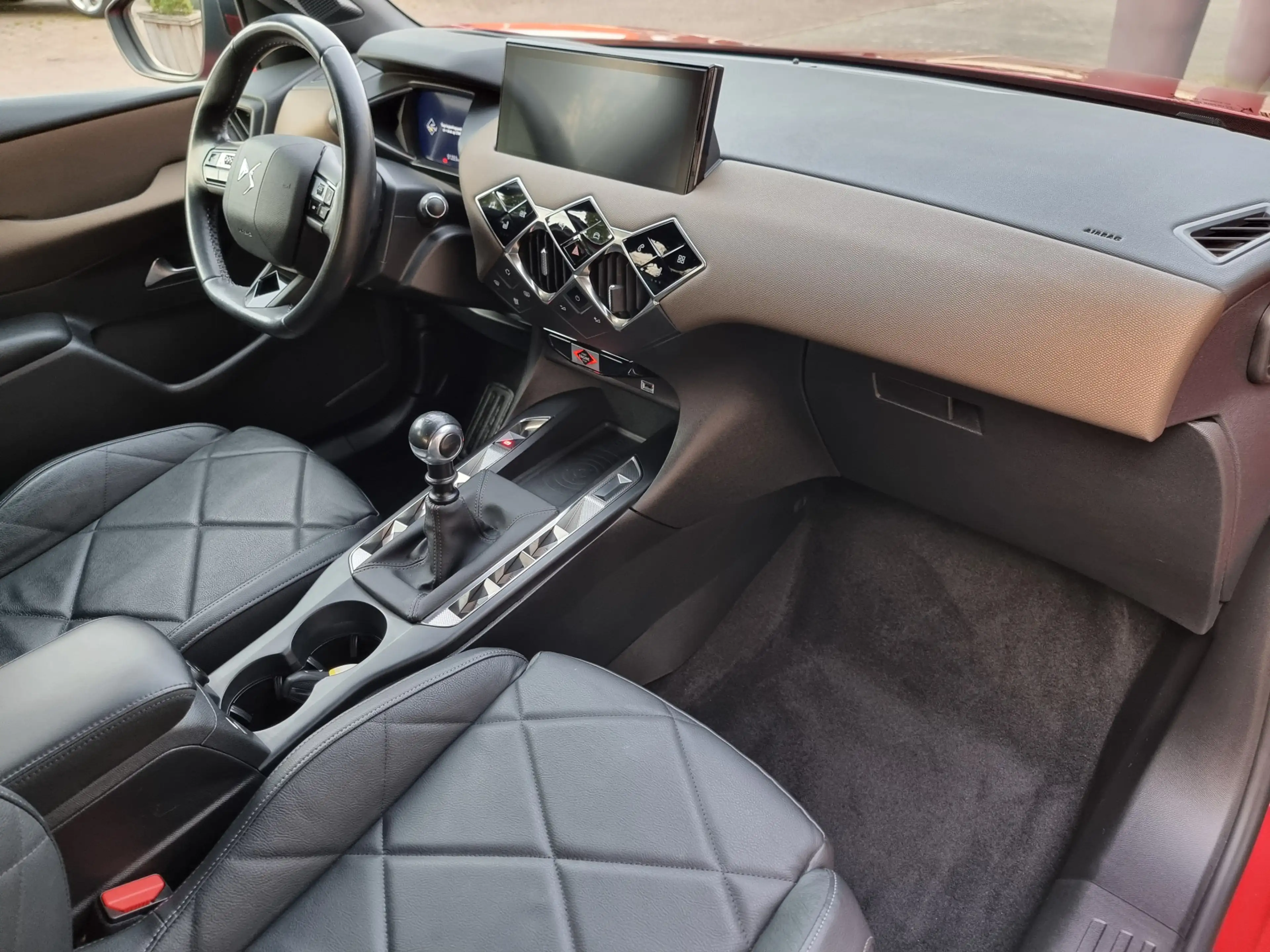 DS Automobiles DS 3 Crossback 1.2i Performance | Ad.cruise | Super uitvoering | — photo 25