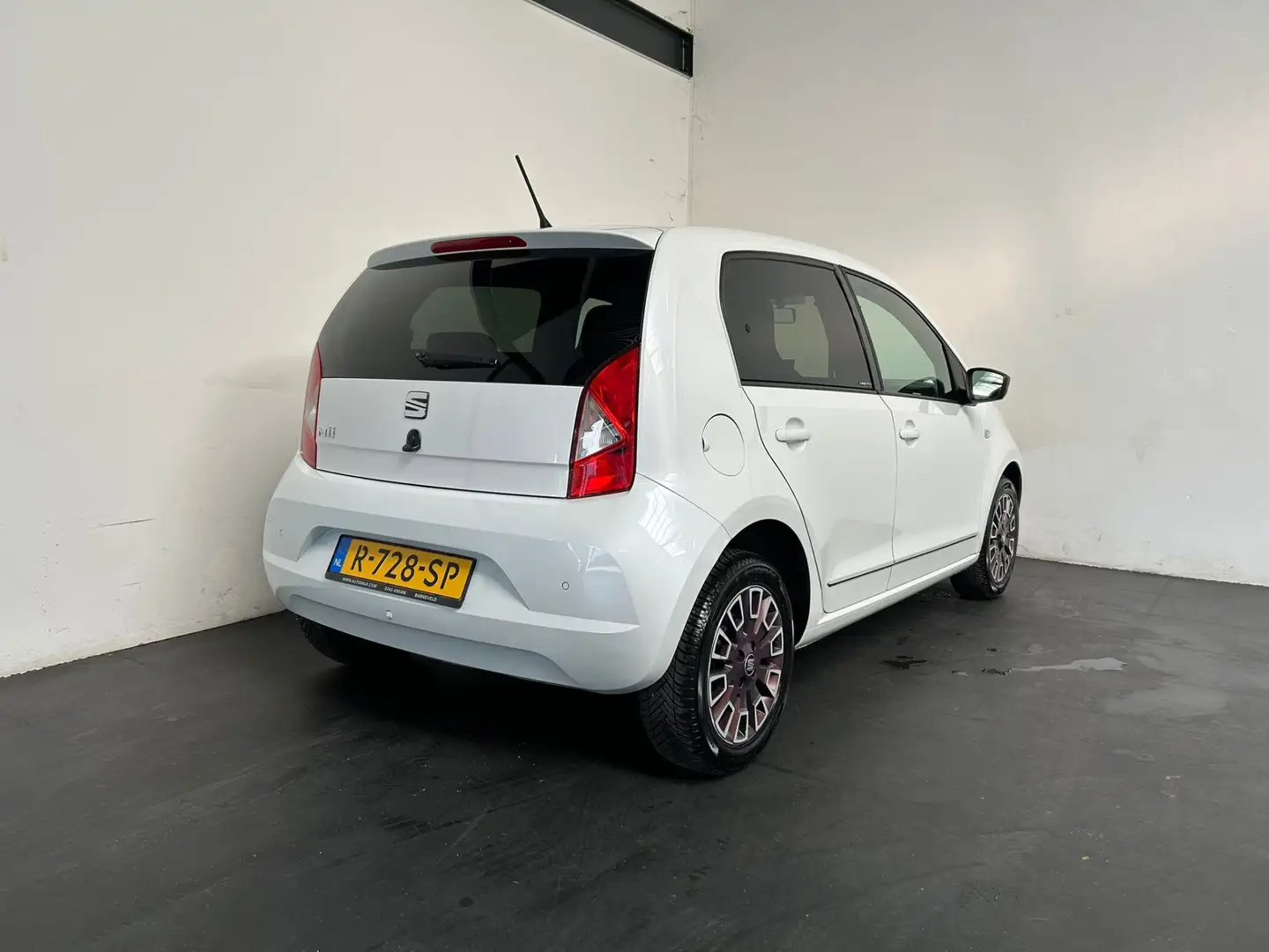 SEAT Mii 1.0 FR Connect. Aico. Cruise! Wit - 2