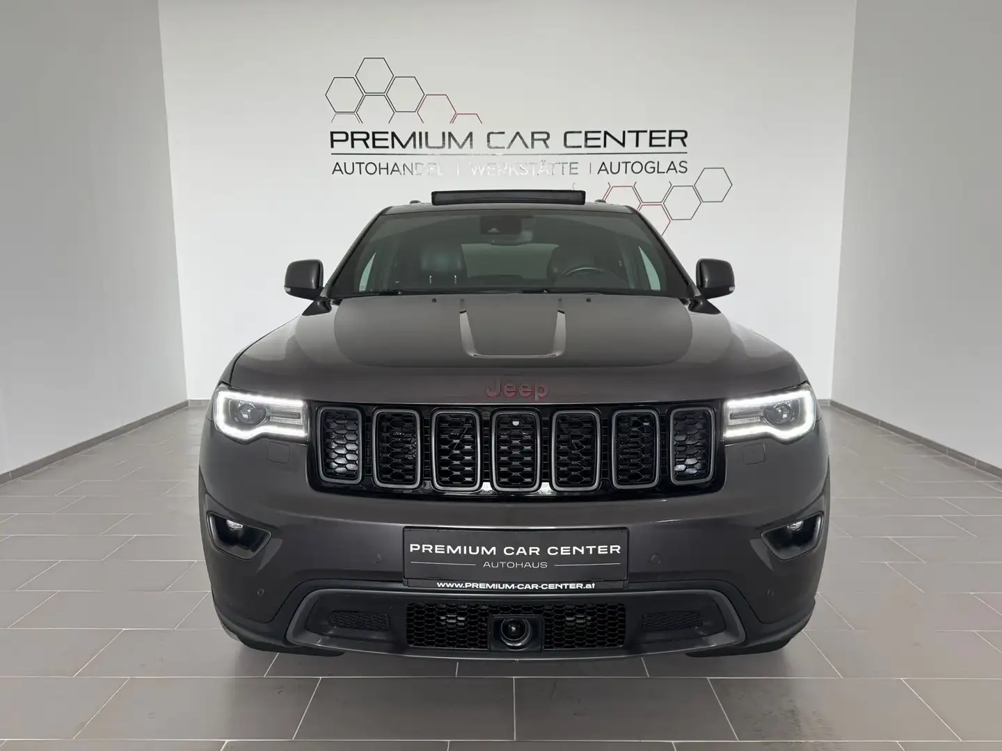 Jeep Grand Cherokee 3.0 CRD Trailhawk AHV/LED/Sitzhzg/Sitzkühl/Pano Gris - 2