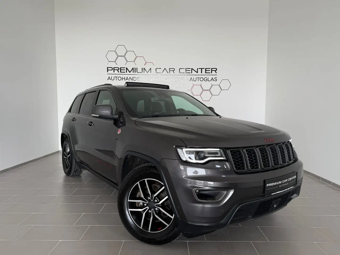 Jeep Grand Cherokee 3.0 CRD Trailhawk AHV/LED/Sitzhzg/Sitzkühl/Pano Gris - 1