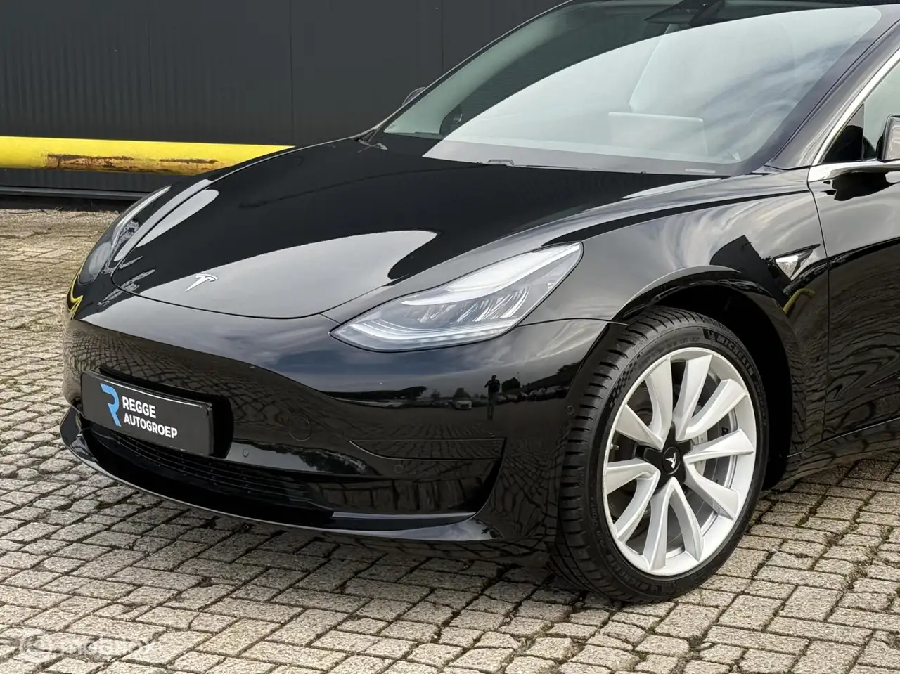 Tesla Model 3 Standard Range Plus 60 kWh 235ch - Soh 100% - ACCU - Camera - Jantes 19" - Climatisation