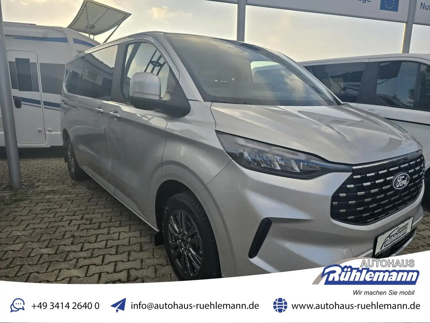 Ford Tourneo Custom Titanium L2 170 PS Standheizung, sofort Zilver - 1