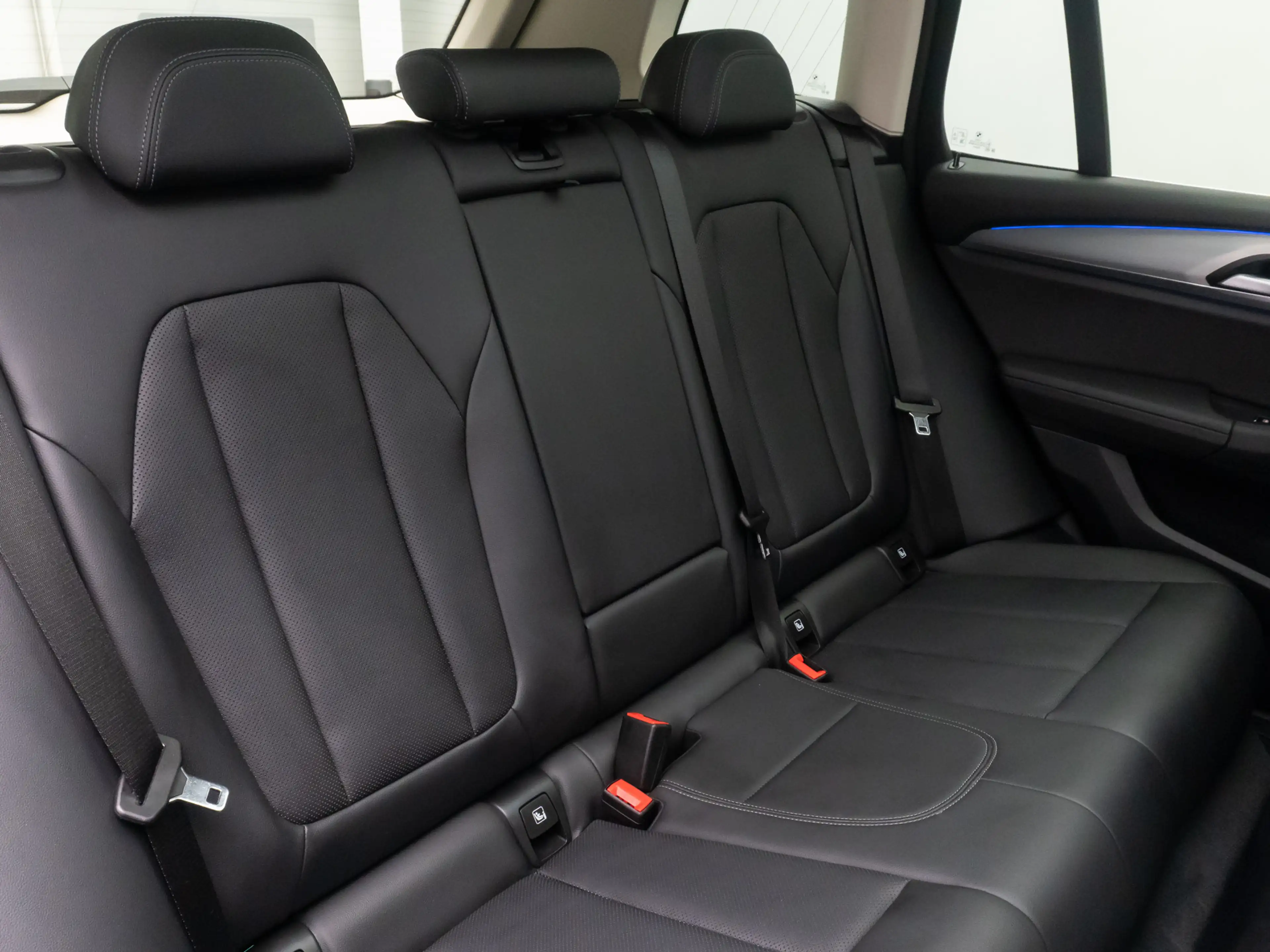 BMW X3 DAB Kamera HiFi AHK Panorama Laser 19 — photo 29
