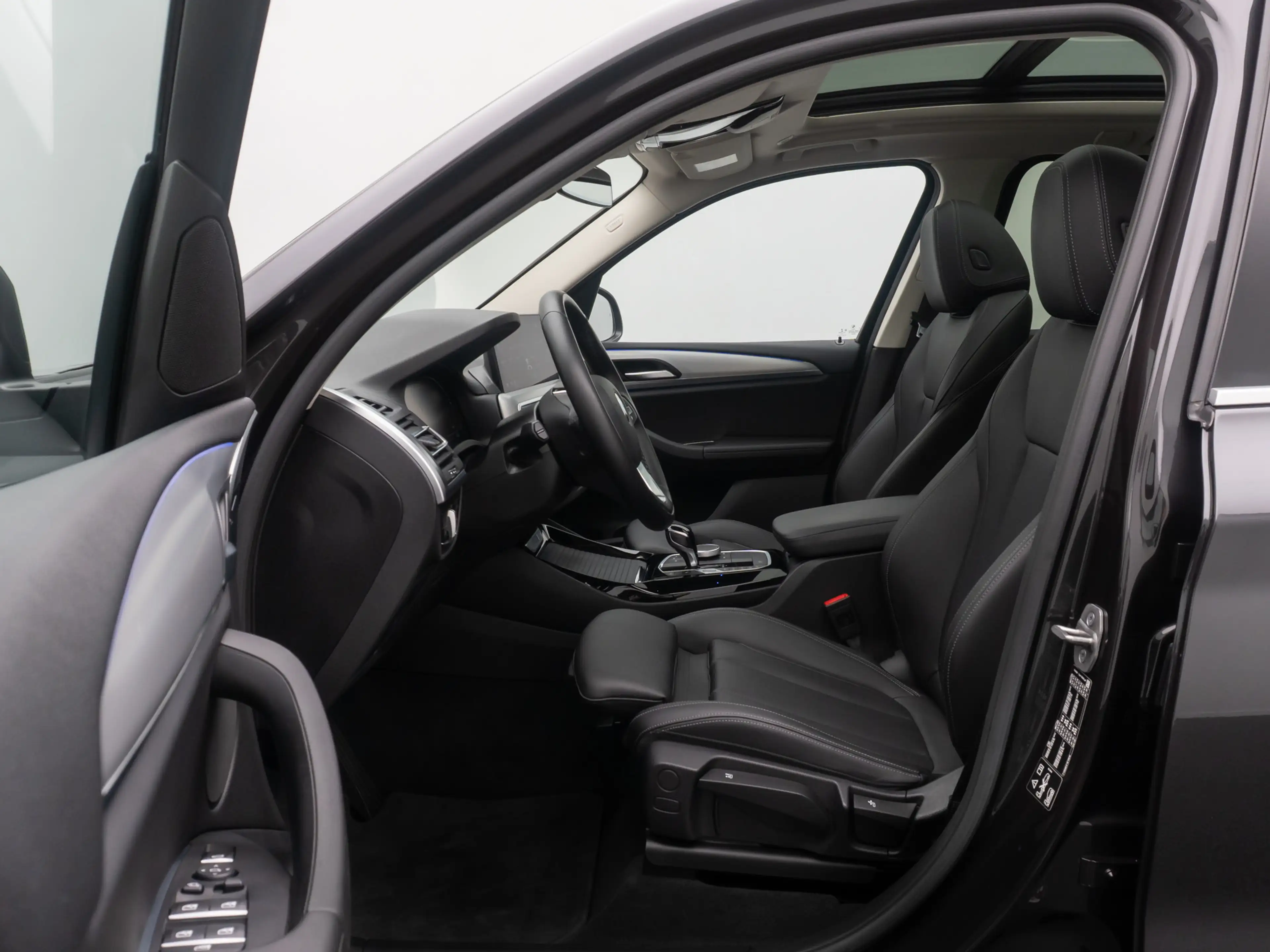BMW X3 DAB Kamera HiFi AHK Panorama Laser 19 — photo 19