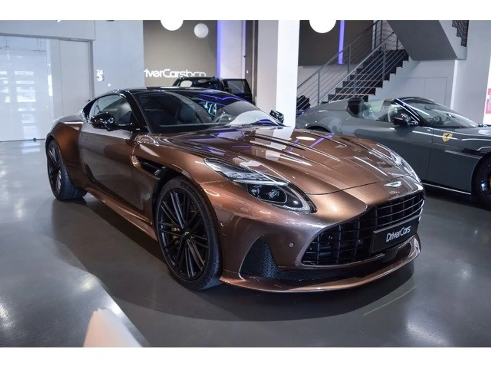 Aston Martin 4.0 V8