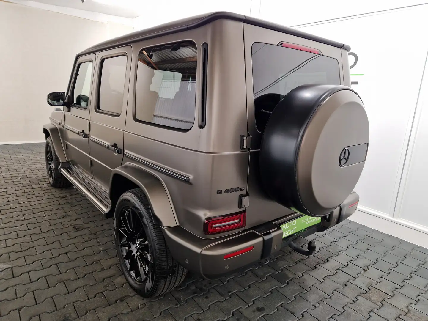 Mercedes-Benz G 400 d AMG Line, Magno Monza, Standheizung Grau - 2