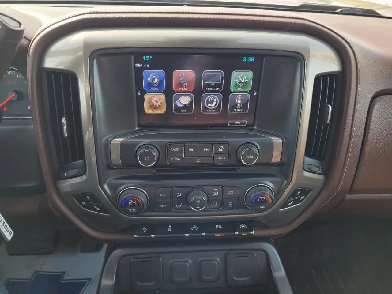 Chevrolet Silverado 1500 снимка Chevrolet Silverado 1500