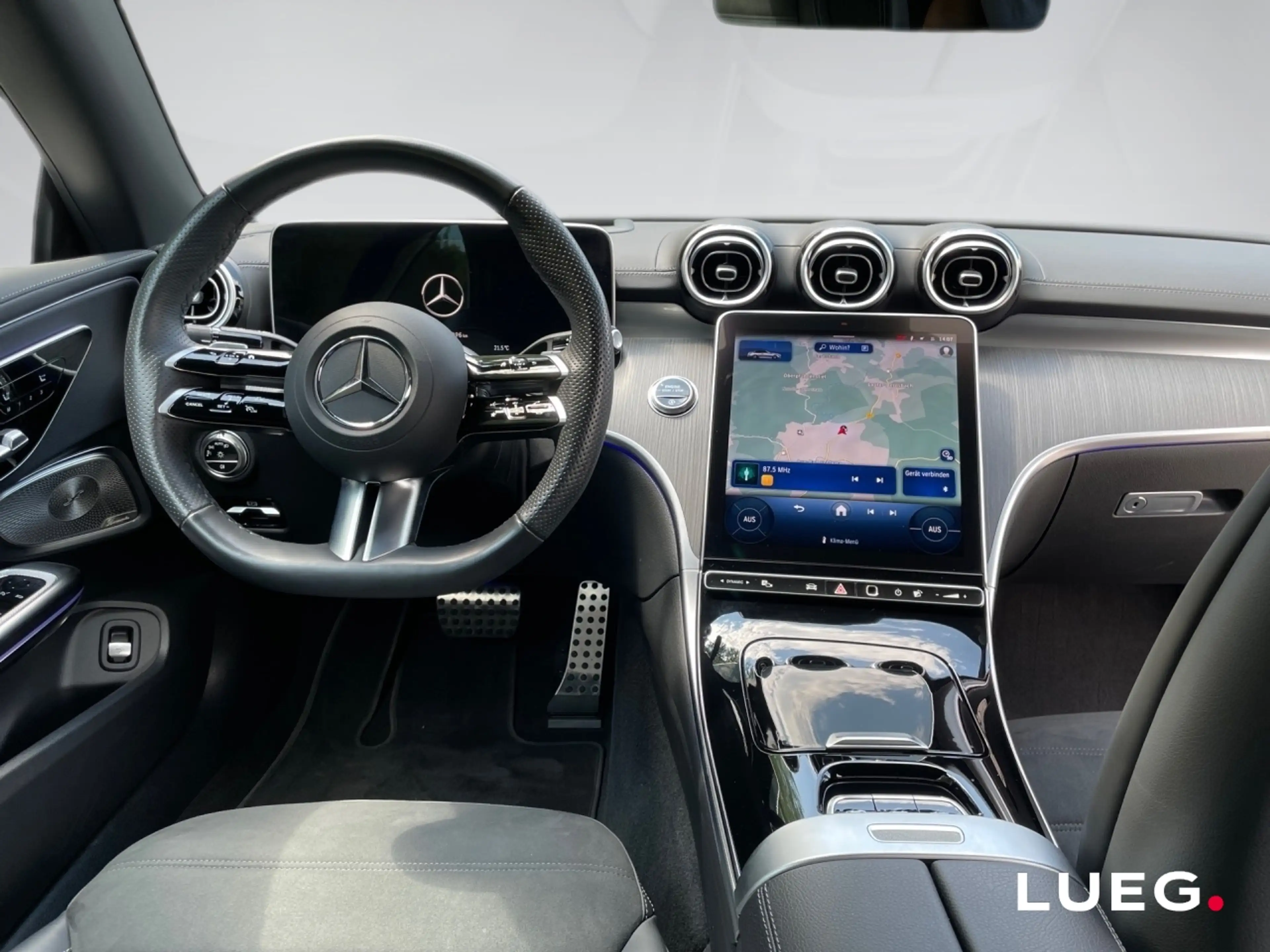 Mercedes-Benz CLE 220 d — photo 11