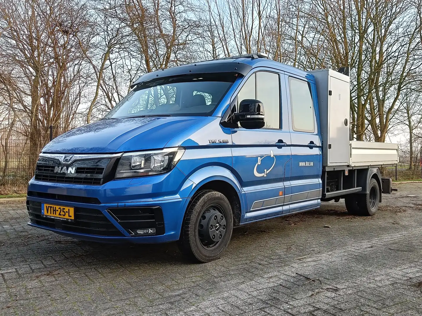 MAN TGE TGE 50 2.0 Lang DL DC Azul - 1