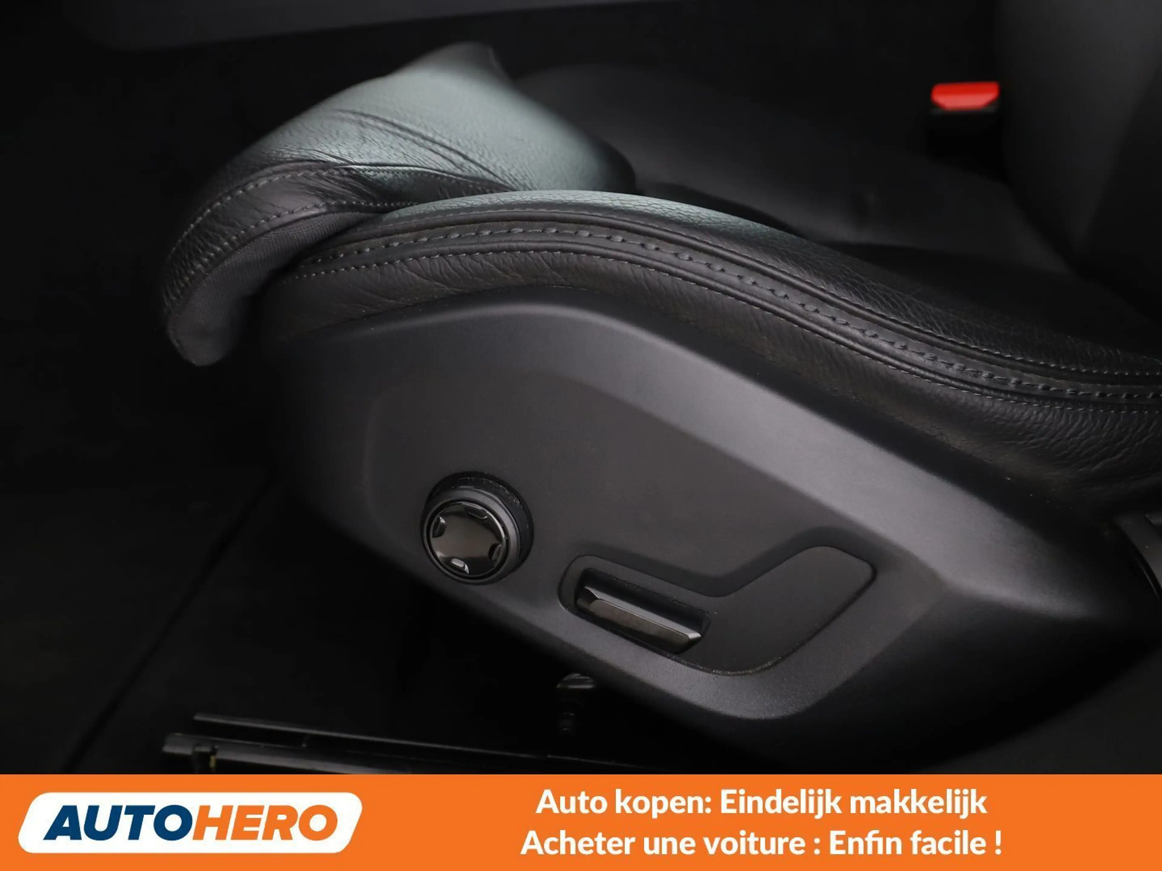 Volvo V60 Cross Country 2.0 D3 Momentum — photo 14