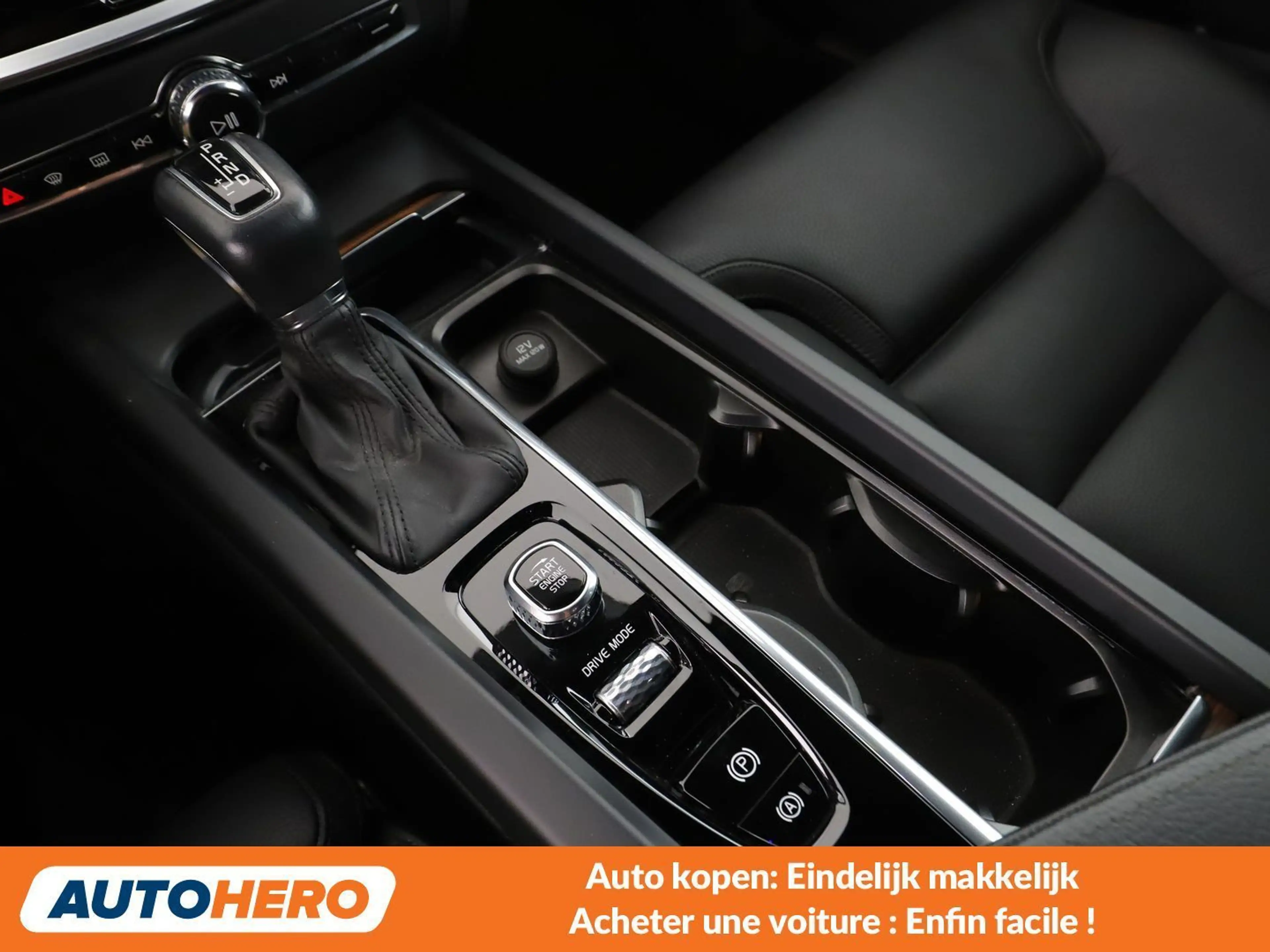 Volvo V60 Cross Country 2.0 D3 Momentum — photo 13