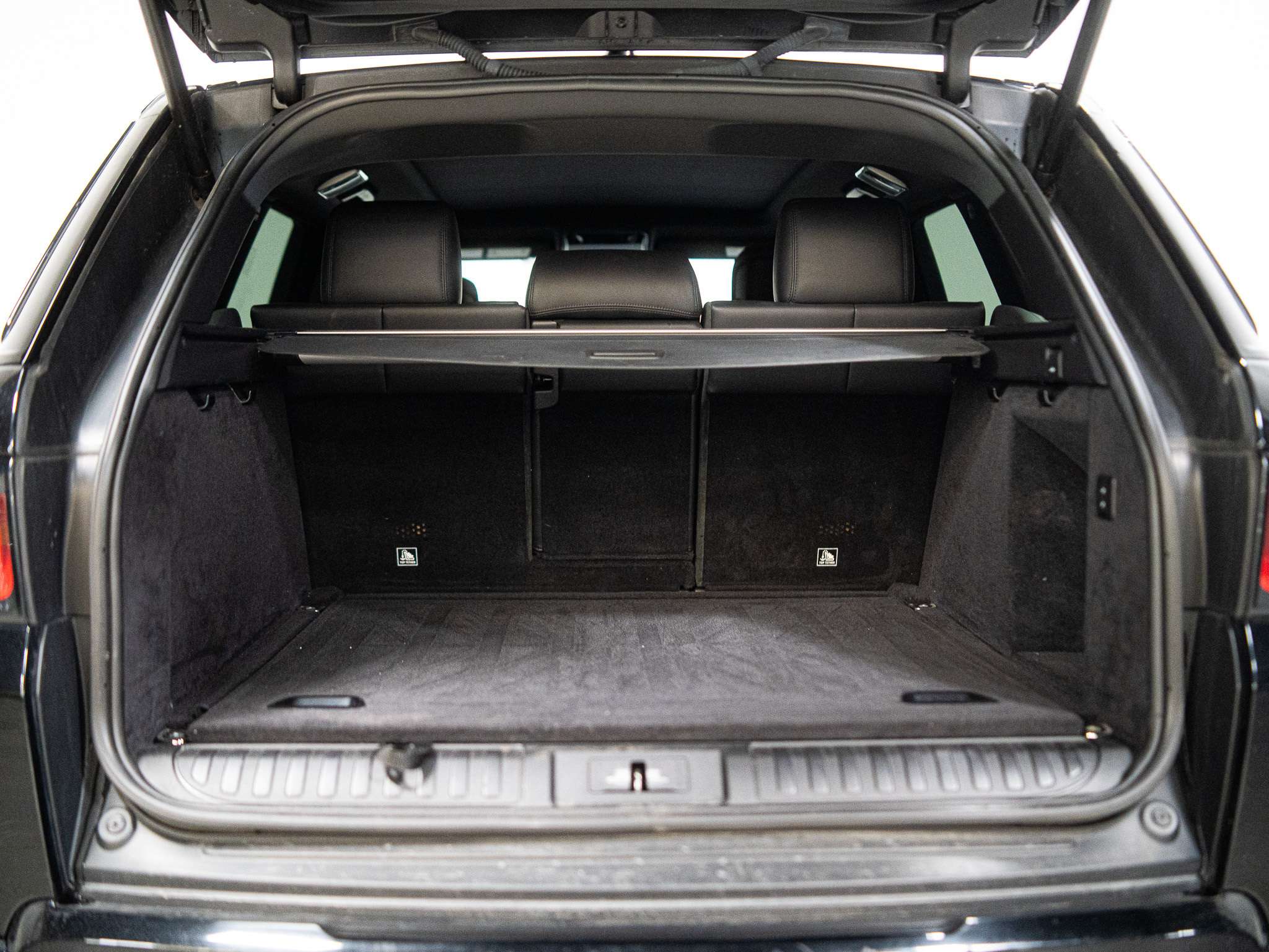 used 2021 Land Rover Range Rover Sport car, priced at $53,900