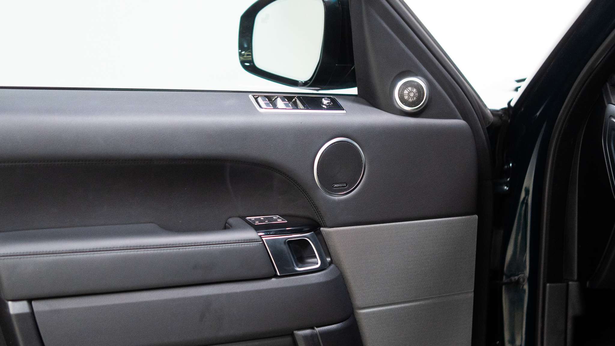 used 2021 Land Rover Range Rover Sport car, priced at $53,900