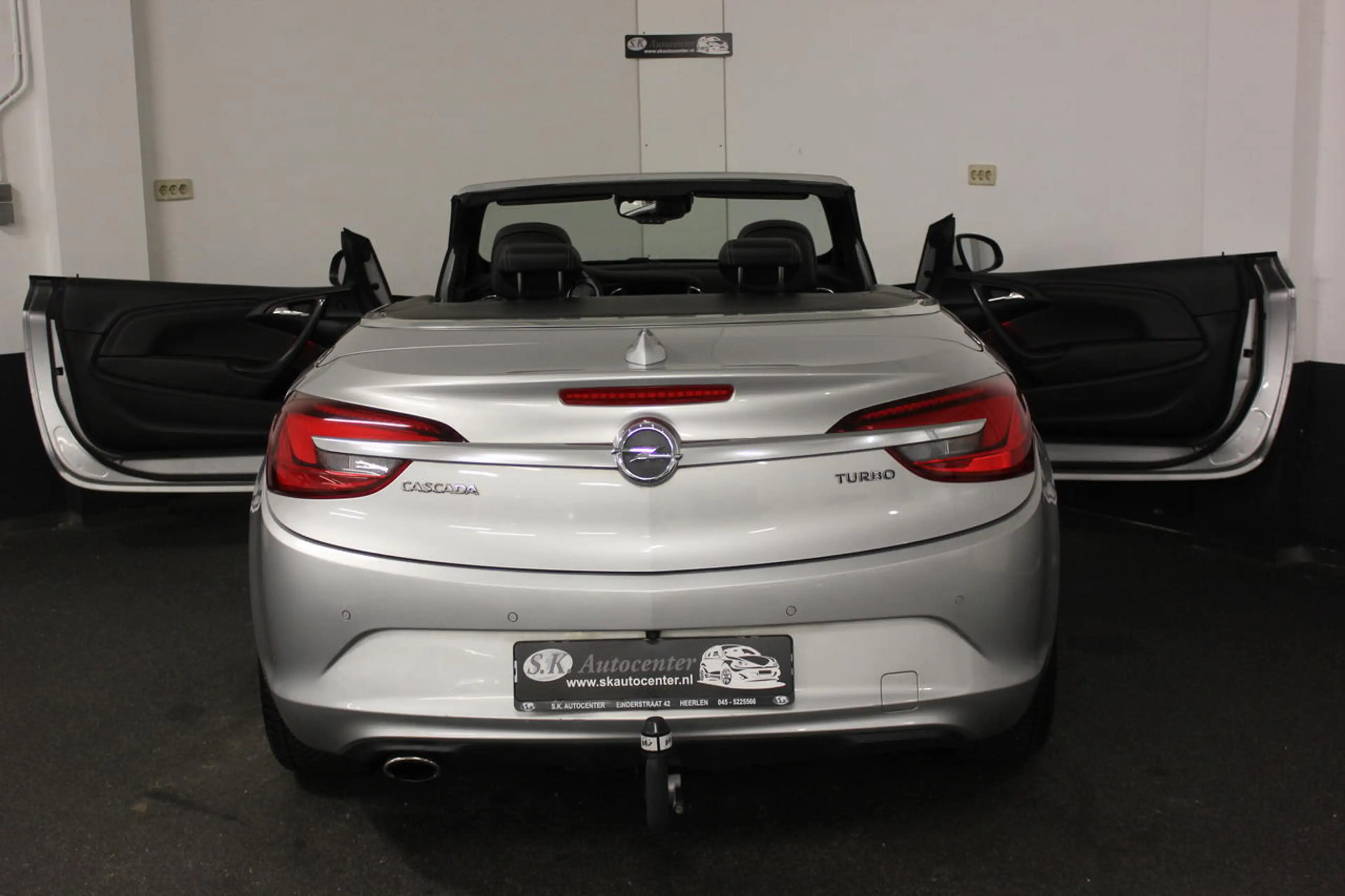 Opel Cascada CABRIO 1.6 AUTOMAAT*TREKHAAK*LEER*CAMERA* — photo 8