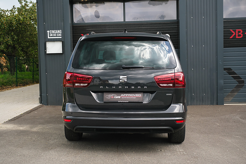 SEAT Alhambra Executive 2,0 TDI AWD 7-Sitzer /BI-XENON/AHK/AC... — photo 8