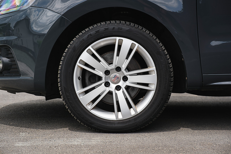 SEAT Alhambra Executive 2,0 TDI AWD 7-Sitzer /BI-XENON/AHK/AC... — photo 7