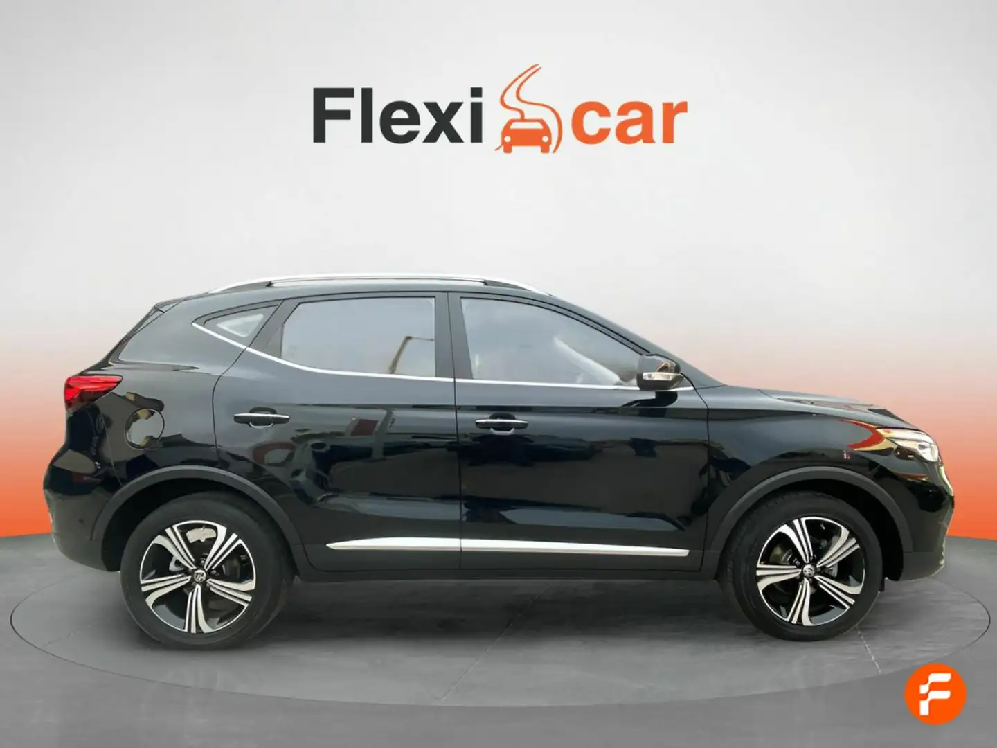 MG ZS 1.5 Luxury Negro - 2