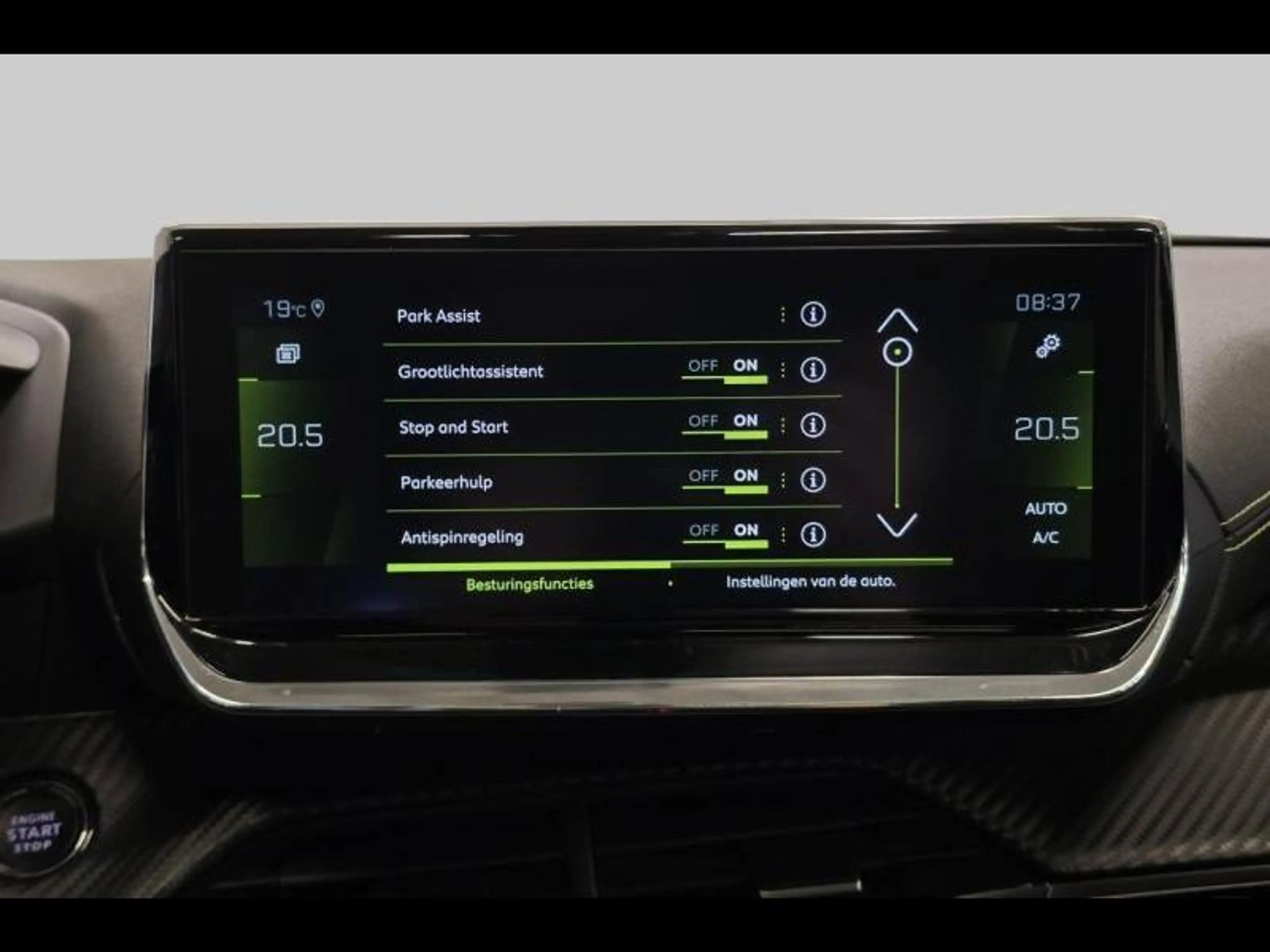 Peugeot 2008 GT camera gps open dak — photo 16