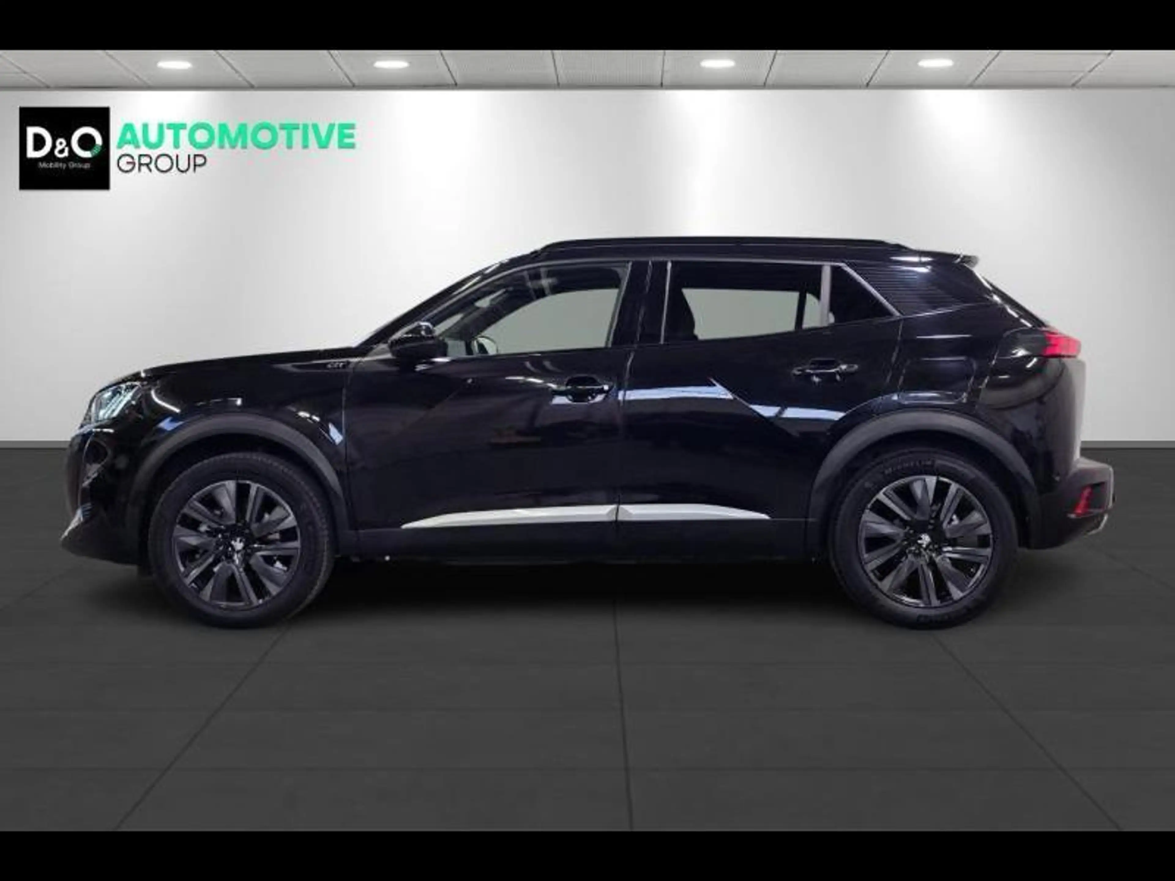 Peugeot 2008 GT camera gps open dak — photo 6