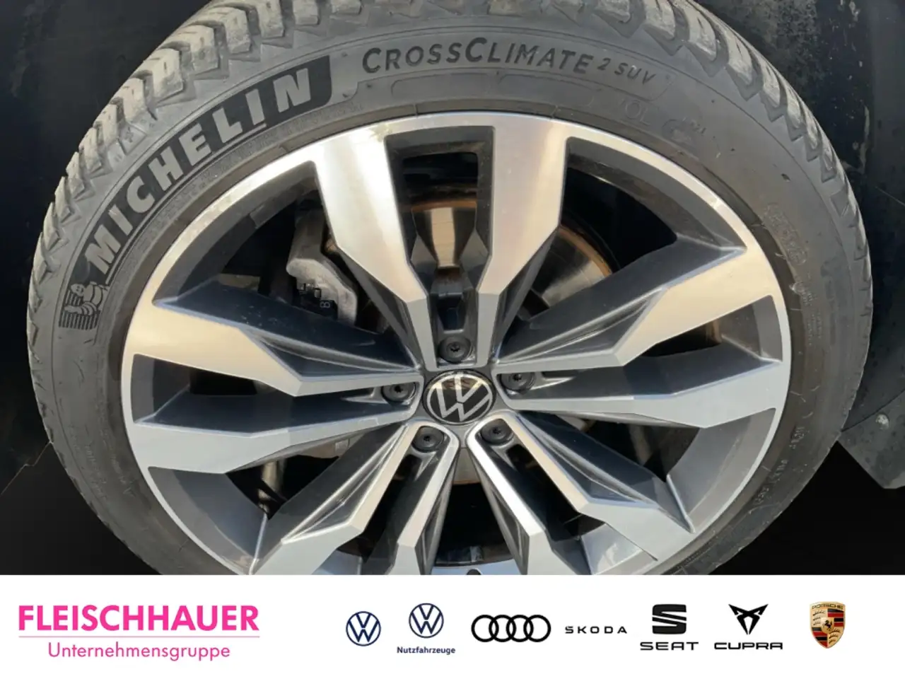 Volkswagen Tiguan Allspace 2.0 TDI DSG R-Line 4Motion Sportpaket Navi Digital 6