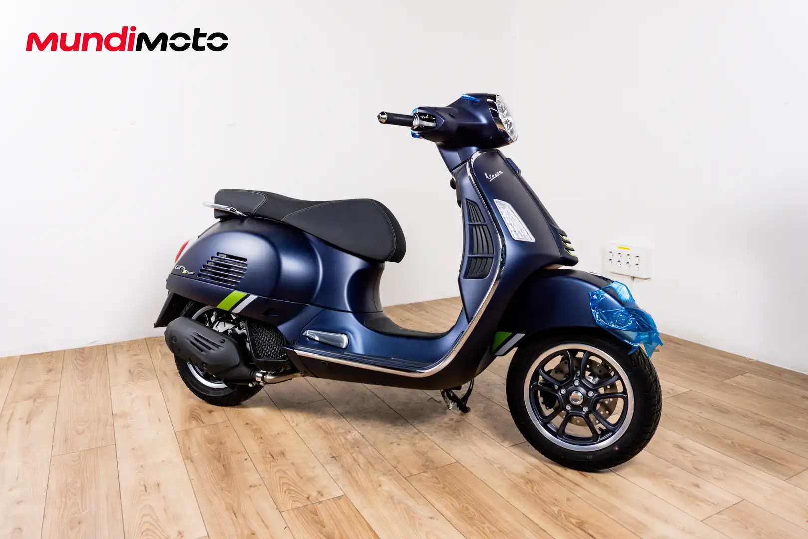 Vespa GTS 125 - 2