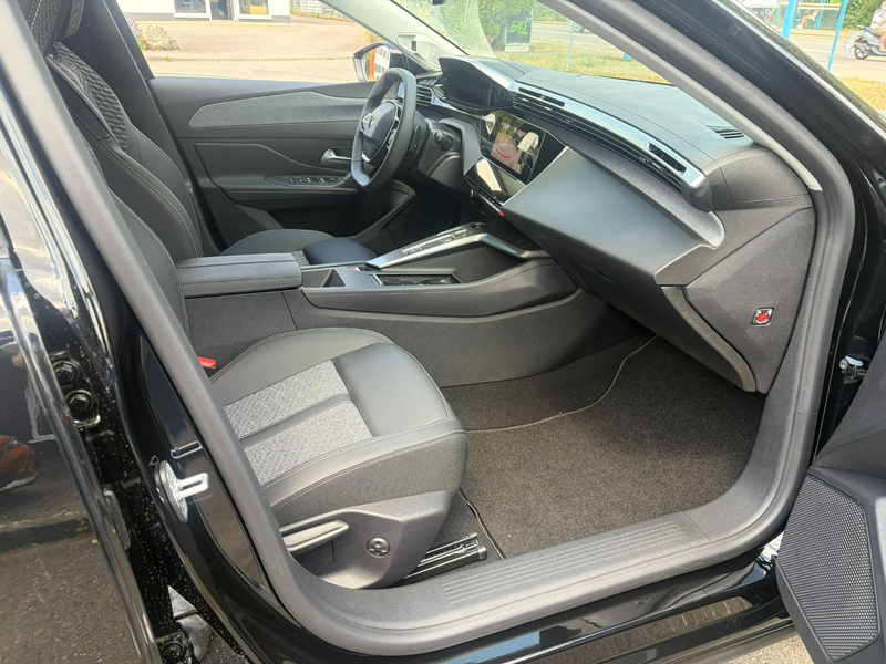 Peugeot 408 Allure Bussiness Kam./PDC/SHZ/2xKlima/AUT/LM — photo 13