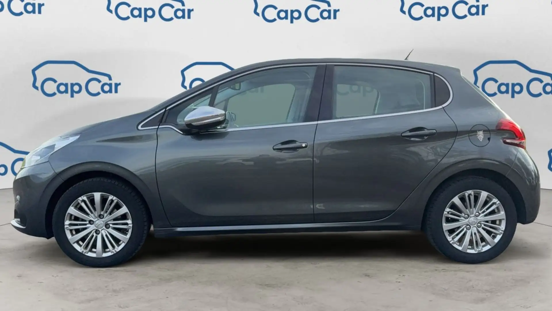 Peugeot 208 1.2 PureTech 110 Allure - 2