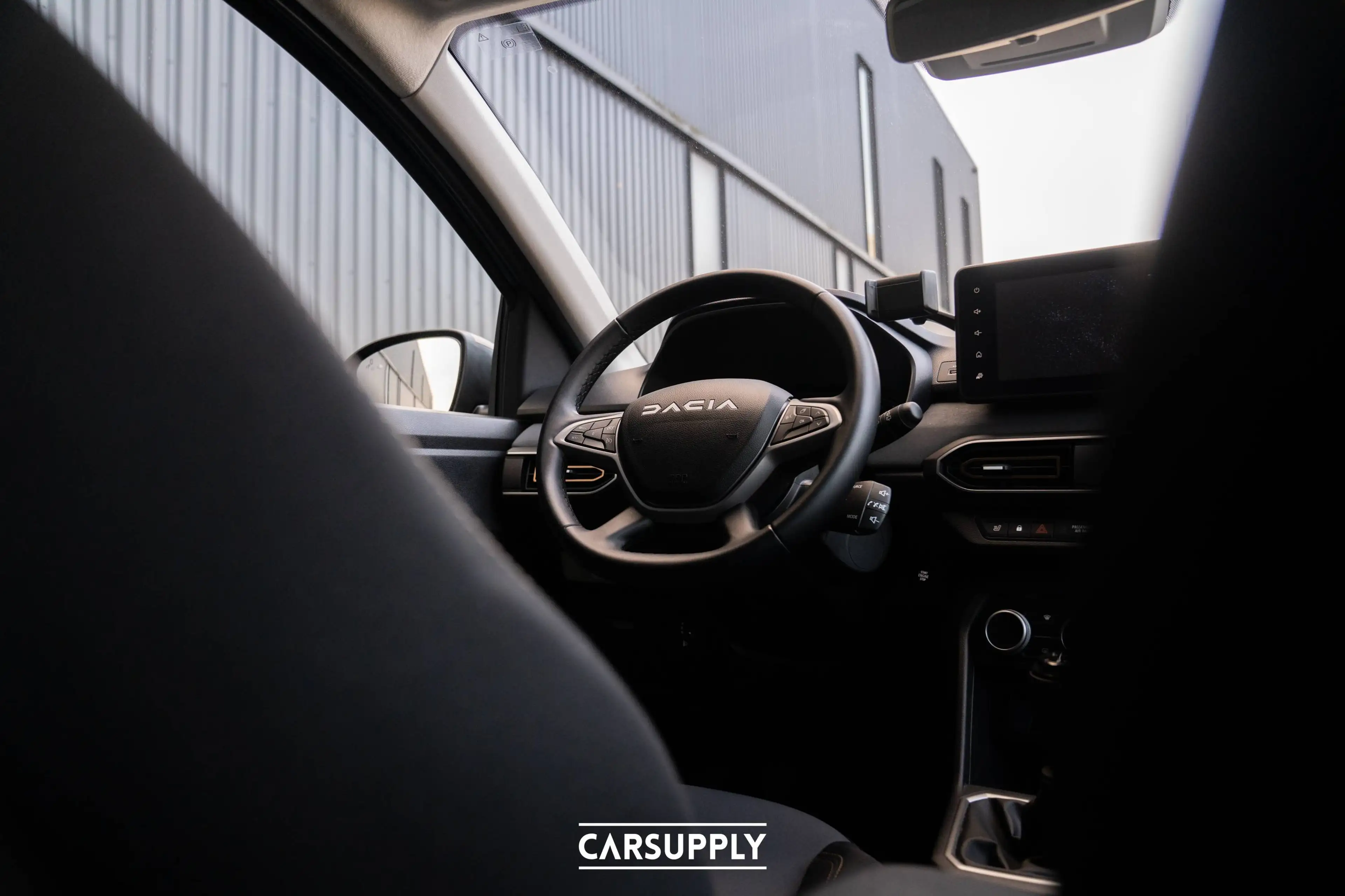 Dacia Jogger TCe 110 7 seats Extreme+ - Camera - Carplay - LED — photo 15