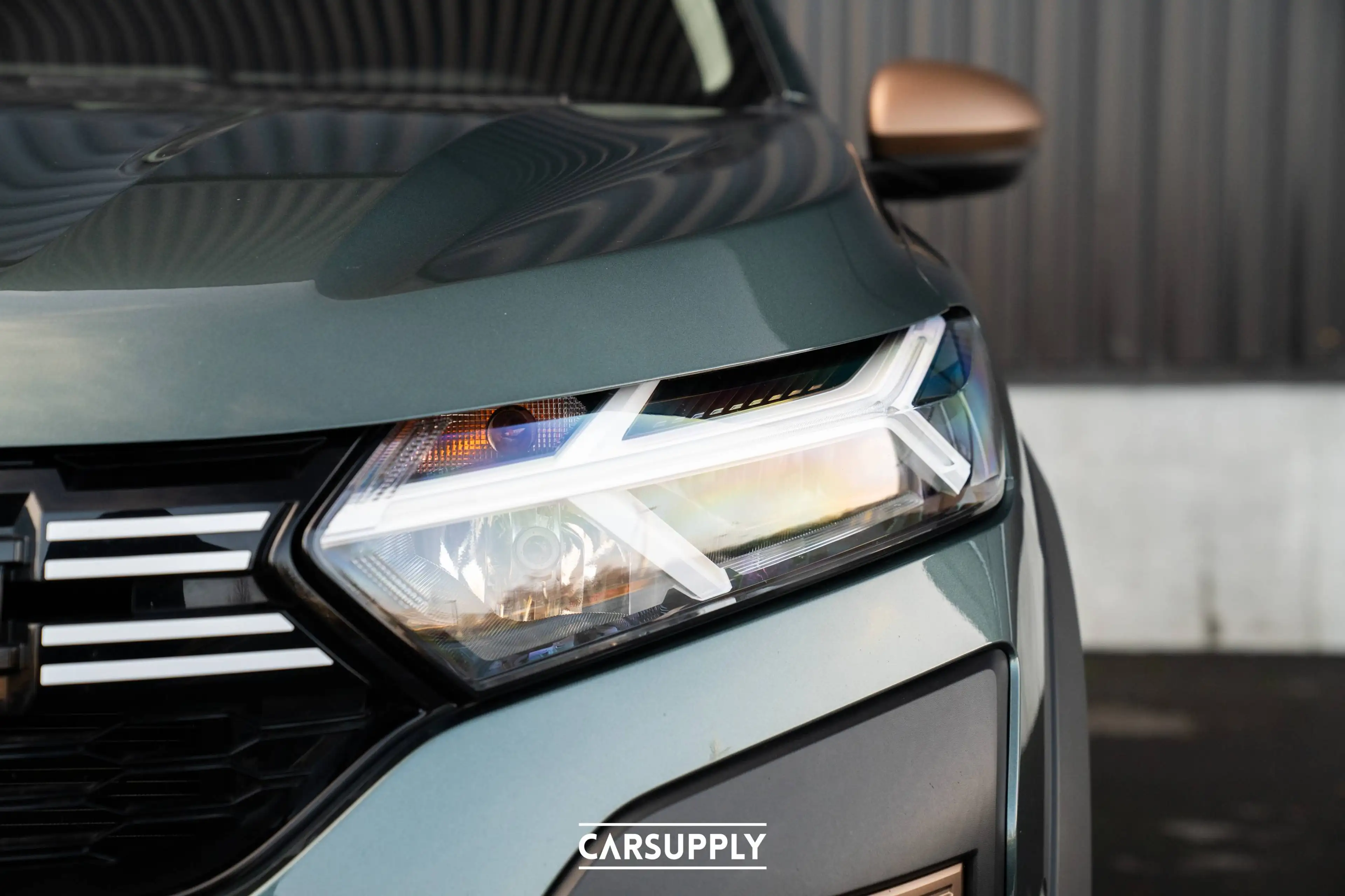 Dacia Jogger TCe 110 7 seats Extreme+ - Camera - Carplay - LED — photo 9