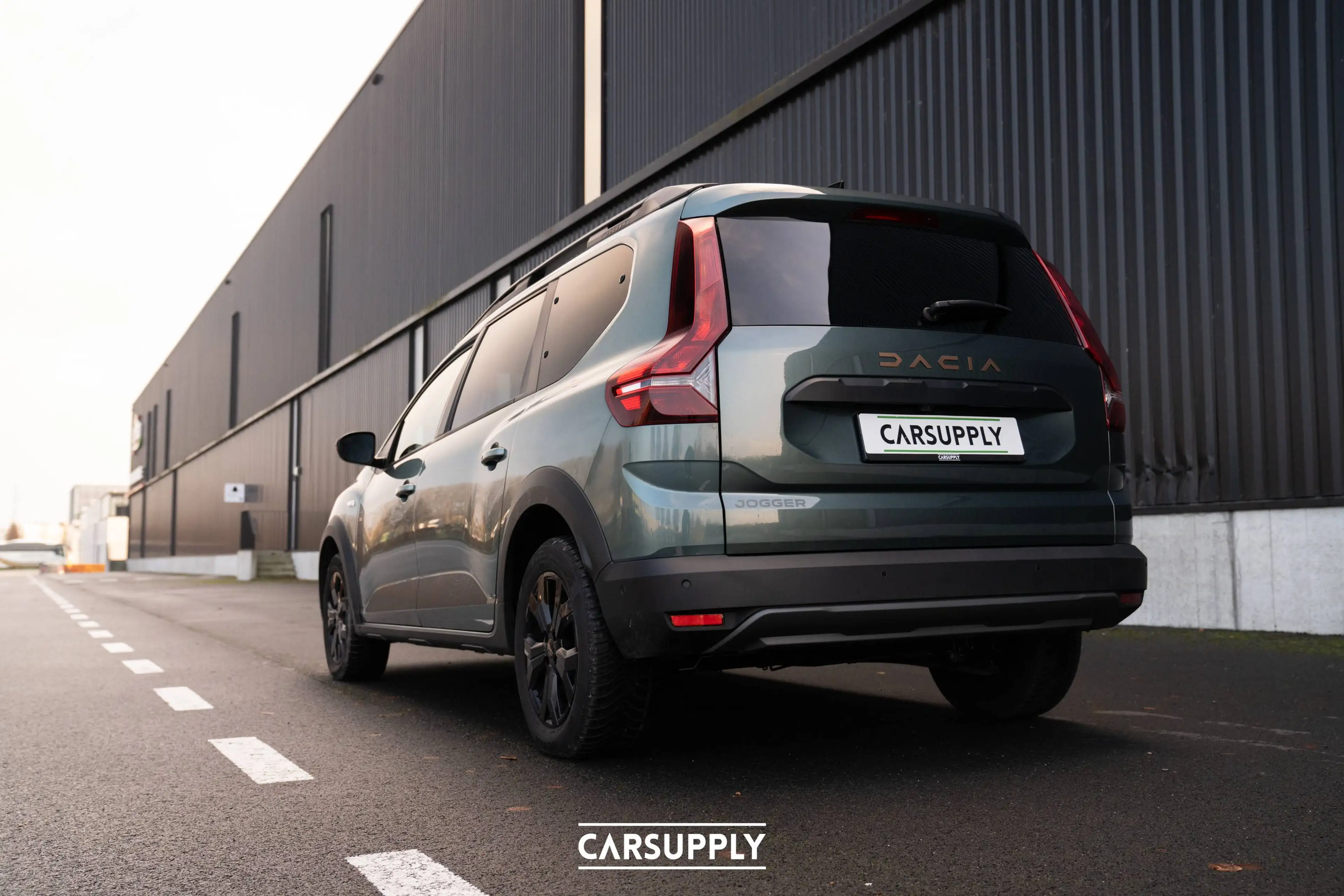 Dacia Jogger TCe 110 7 seats Extreme+ - Camera - Carplay - LED — photo 5