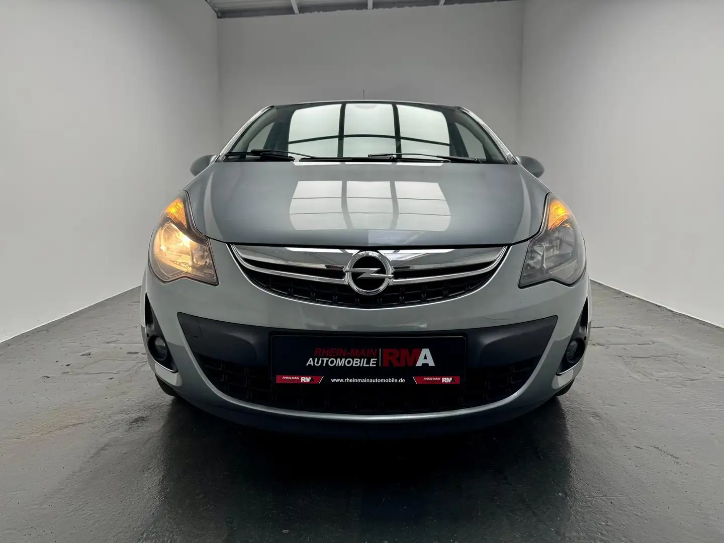 Opel Corsa Energy 1.4 16V Metallic+KLIMA+PDC+SHZ+LHZ+ Silber - 2