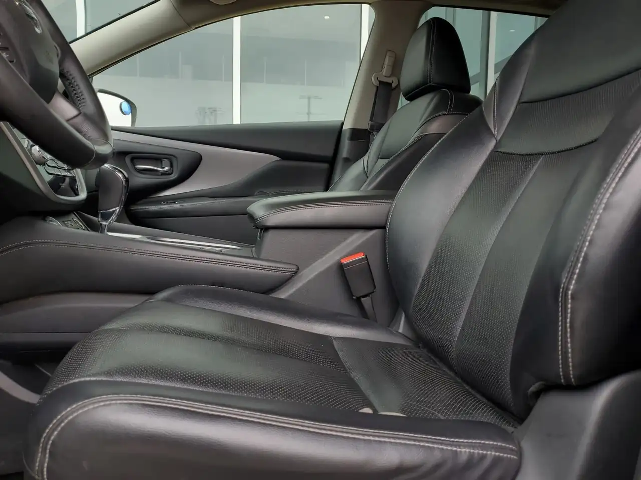 Nissan Murano снимка Nissan Murano