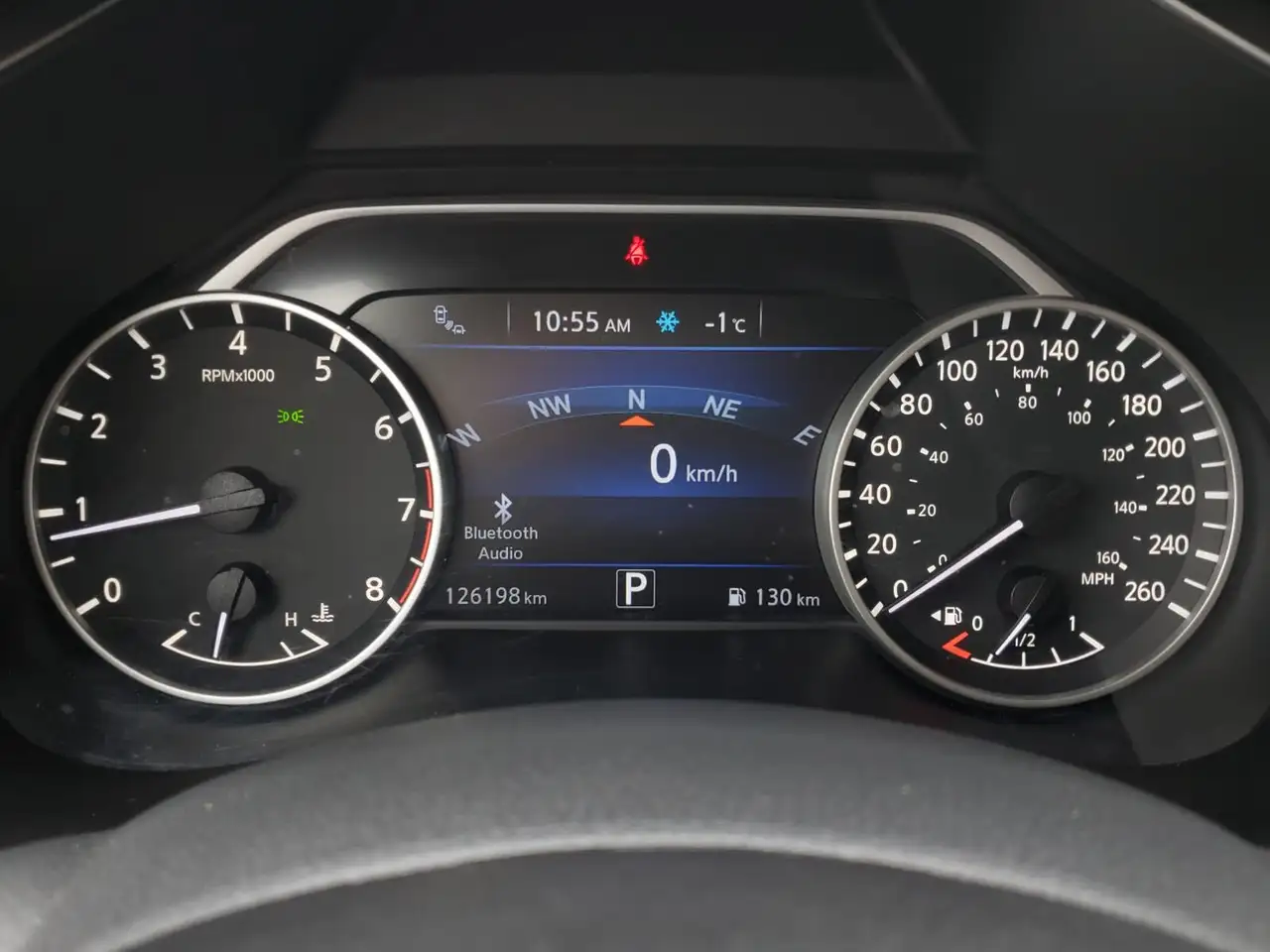 Nissan Murano снимка Nissan Murano