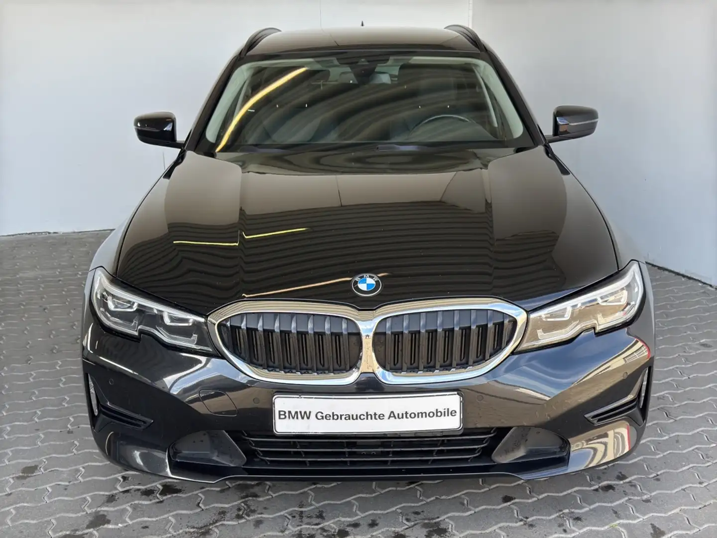 BMW 318 dA Tour. Advantage Navi.LED.DriveAs.HiFi.DAB Noir - 1