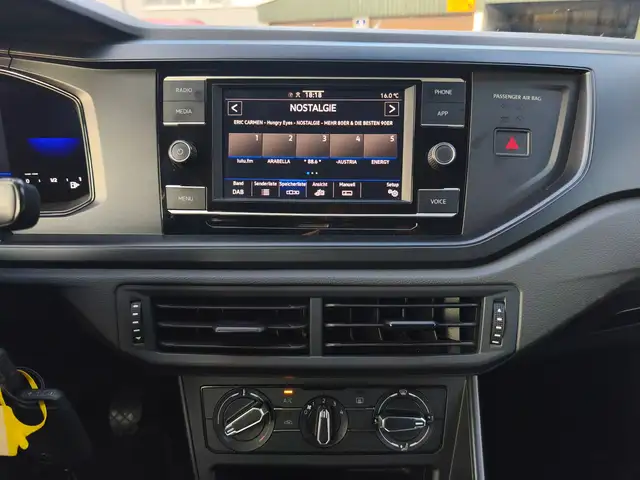 Volkswagen Polo view 18