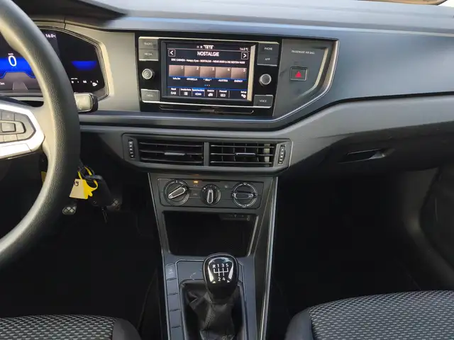 Volkswagen Polo view 17