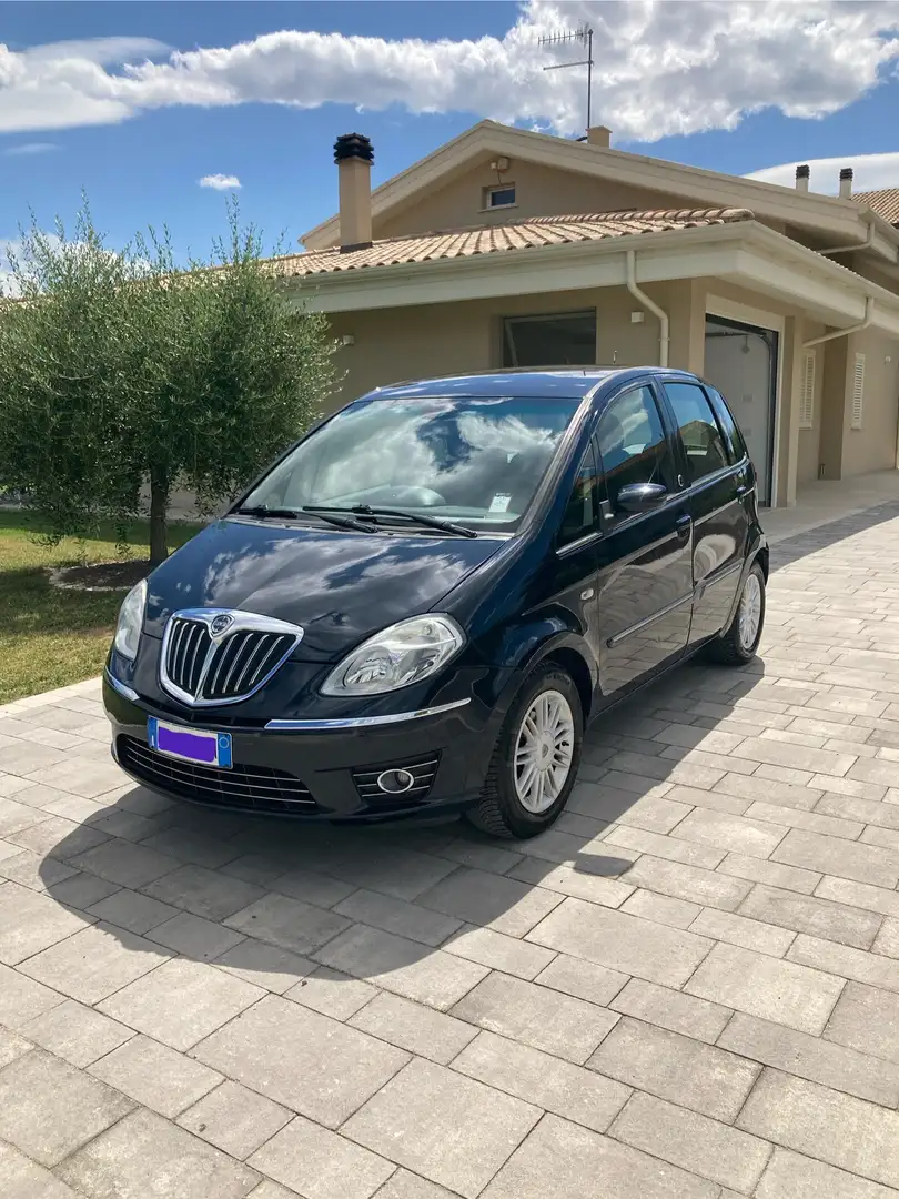 Lancia MUSA 1.4 8v Diva (argento) ecochic Gpl - 1