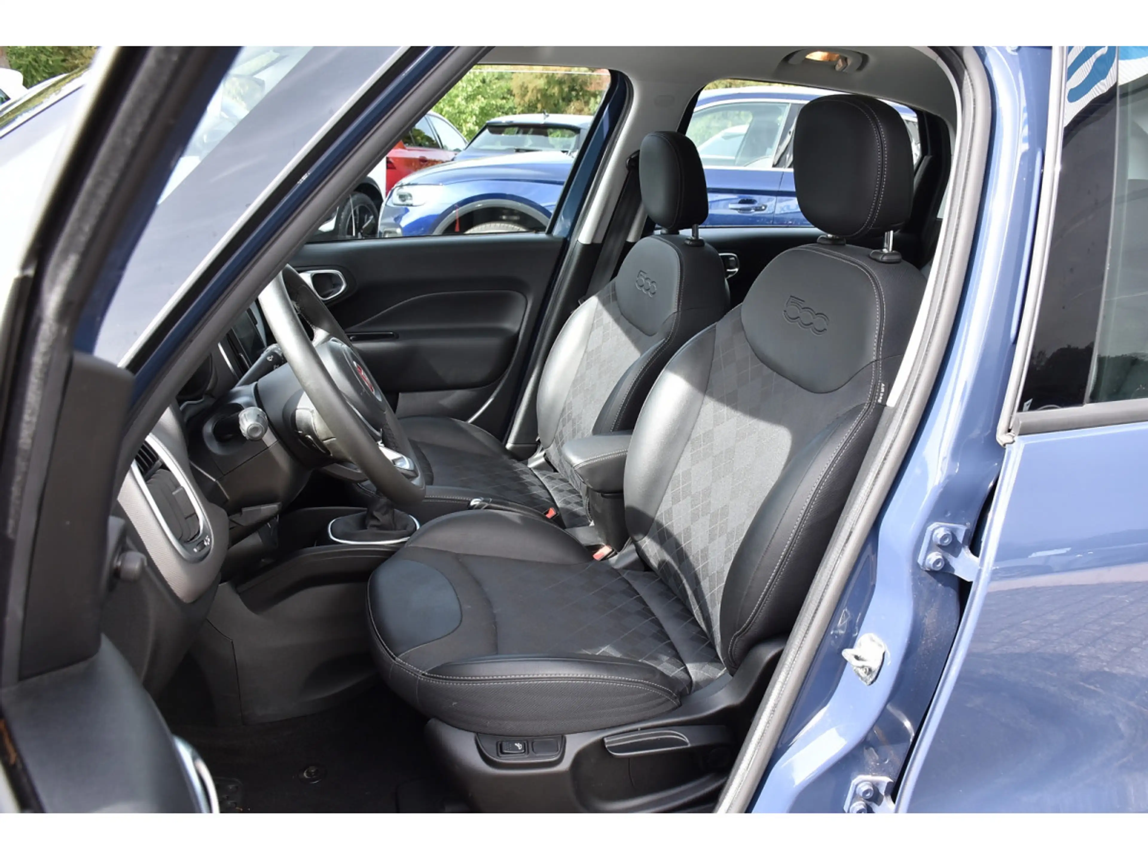 Fiat 500L 1.4 T Lounge CLIMA REGUL GPS PDC 1° MAIN — photo 6