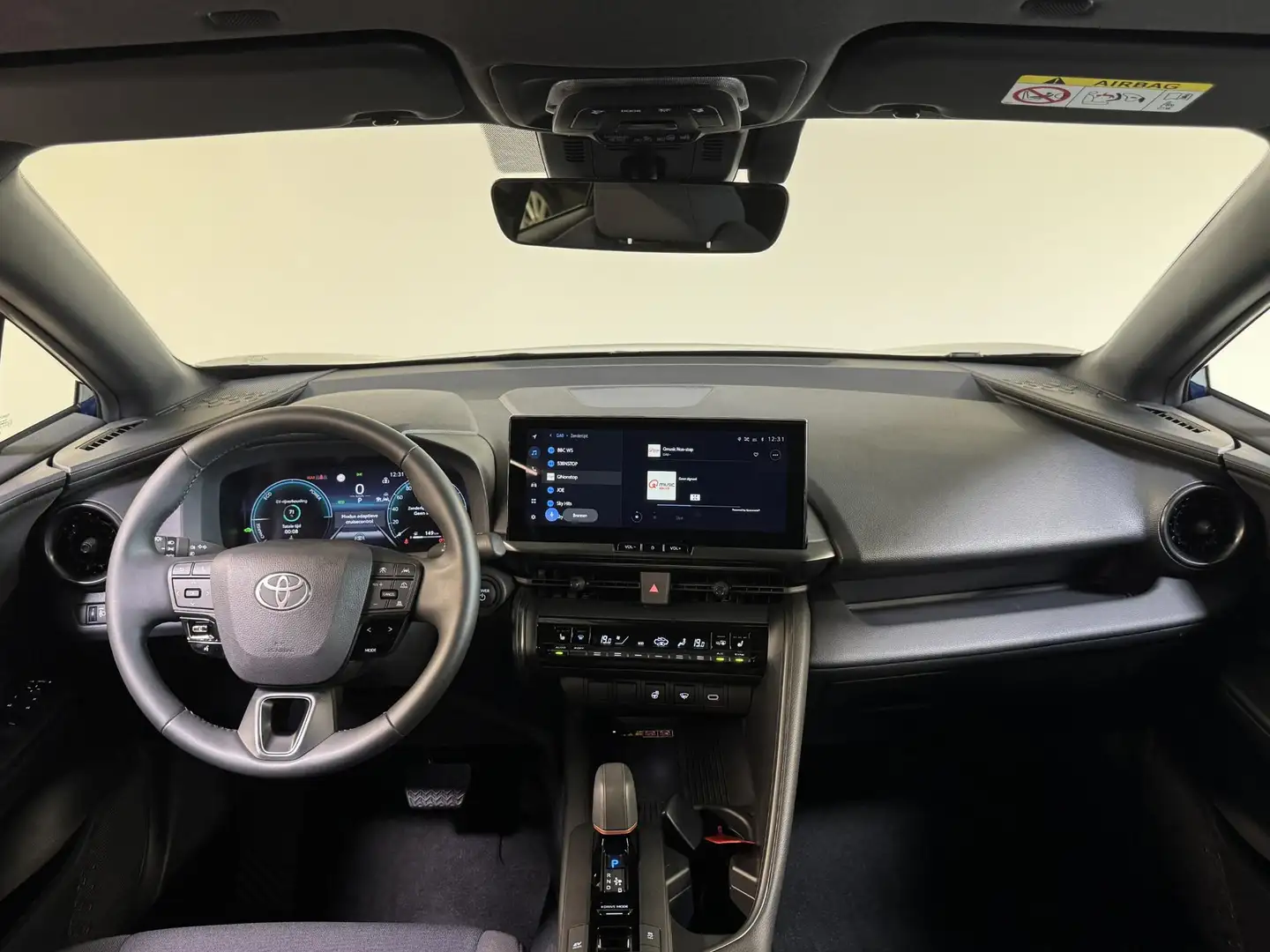 Toyota C-HR 1.8 Hybrid 140 First Edition | Prisma-LED | Elektr - 2