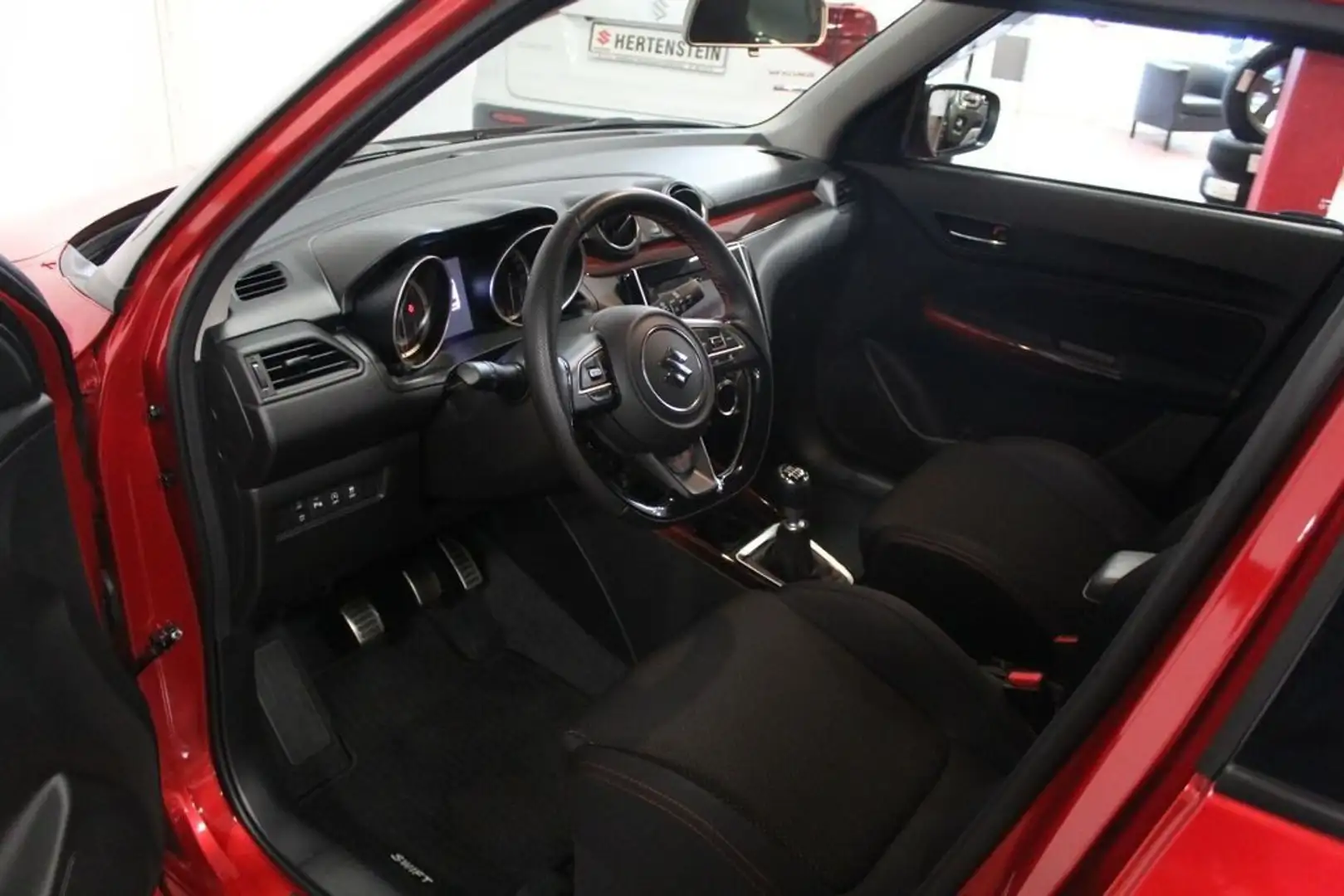 Suzuki Swift Sport 1.4 Hybrid Boosterjet Rosso - 2