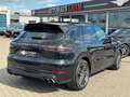 Porsche Cayenne Turbo 4.0 TIPTRONIC*AHK*360°*PANO*KEYLES Noir - thumbnail 6