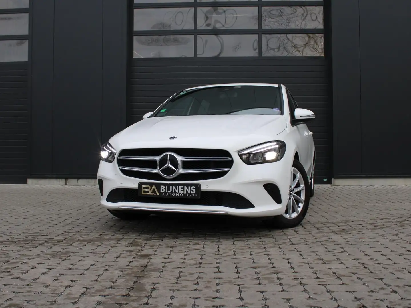 Mercedes-Benz B 200 B 200 7G-DCT Progressive Weiß - 1