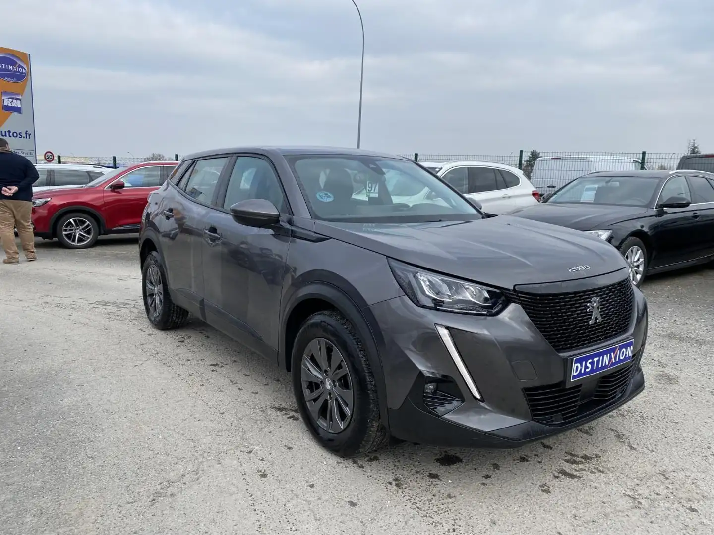 Peugeot 2008 1.2i 12V - 100 - Active Pack Gris - 2