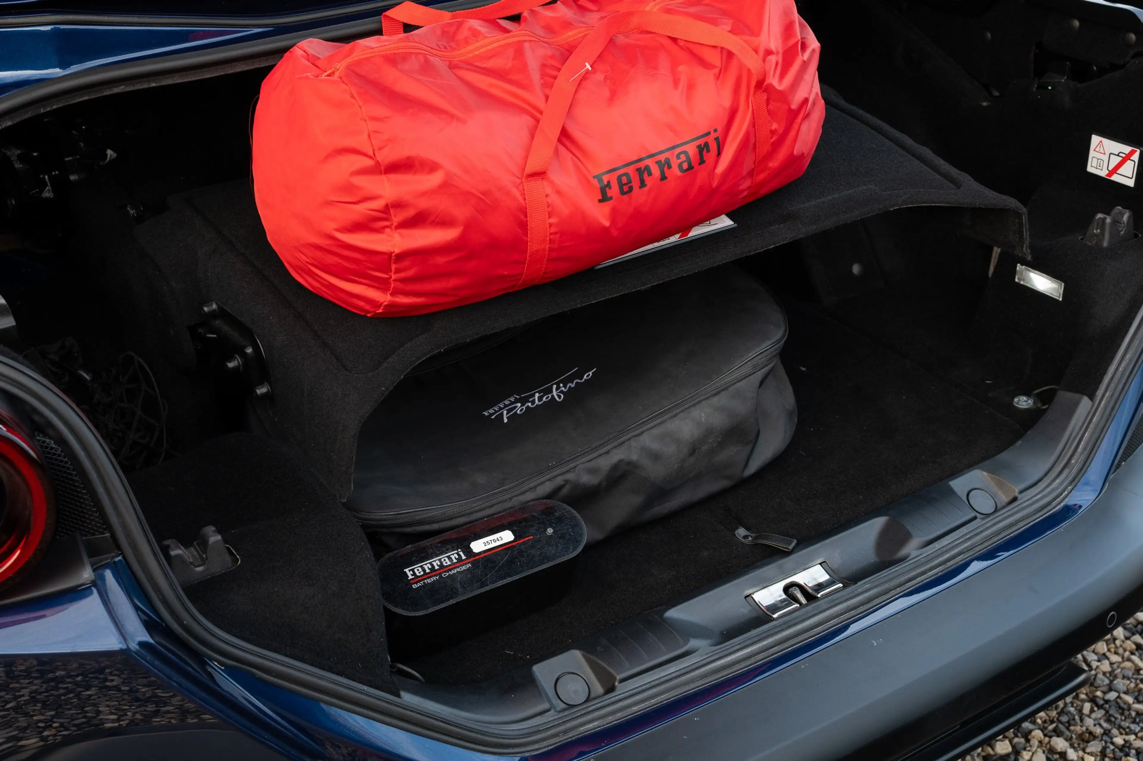 Ferrari Portofino Portofino Blu Tour De France - 1 Owner VAT Incl. — photo 15